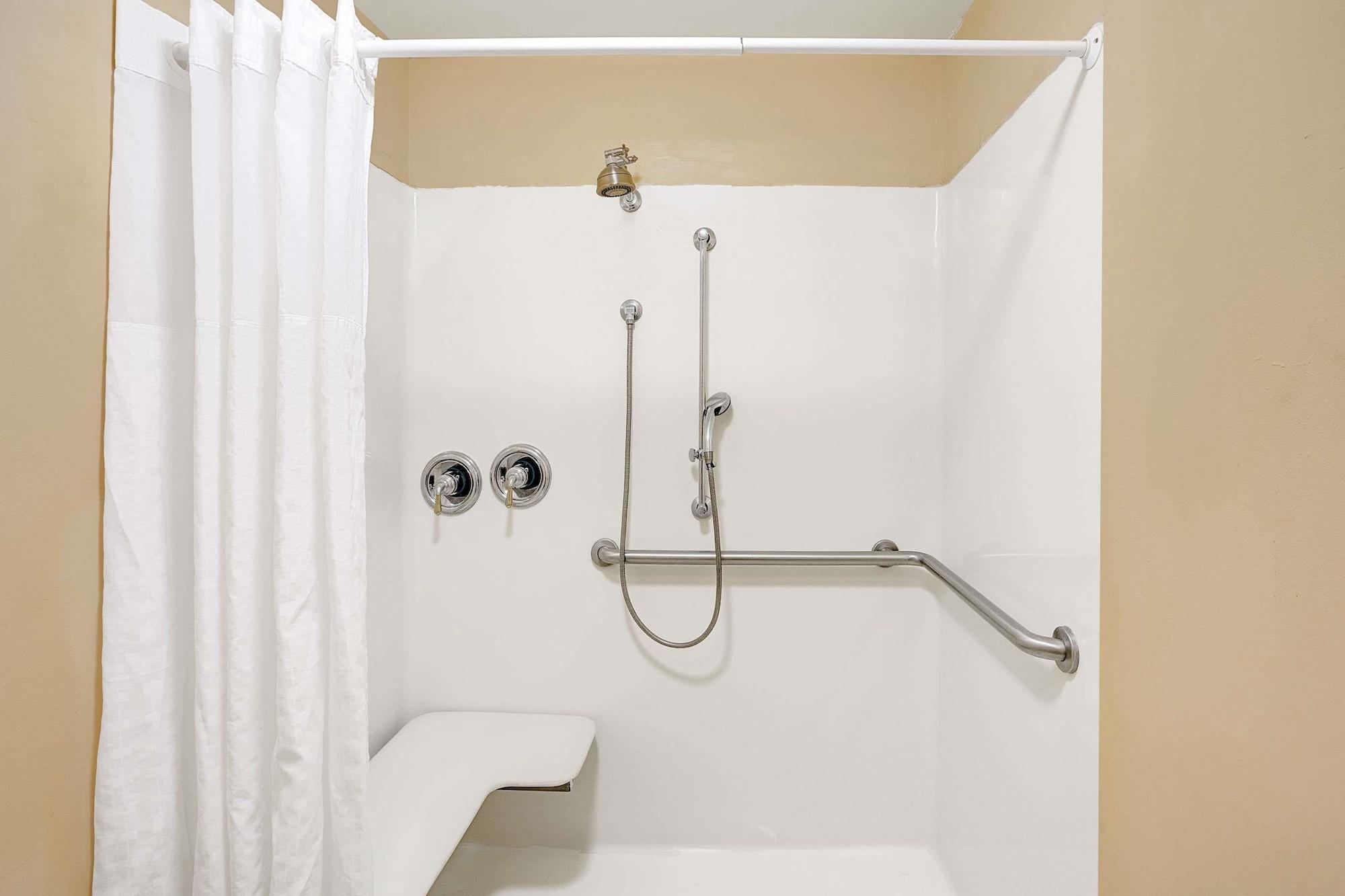 Baymont By Wyndham Jacksonville/Butler Blvd Εξωτερικό φωτογραφία