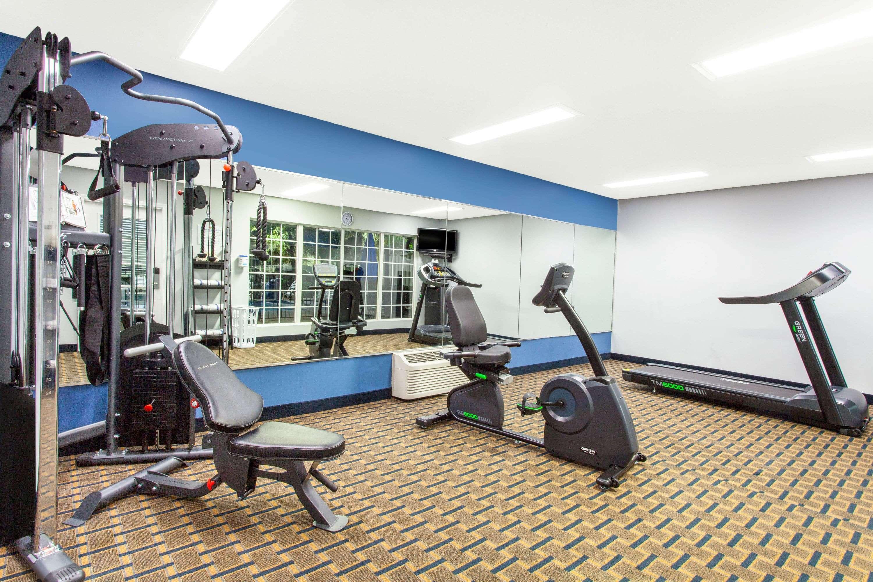 Baymont By Wyndham Jacksonville/Butler Blvd Εξωτερικό φωτογραφία
