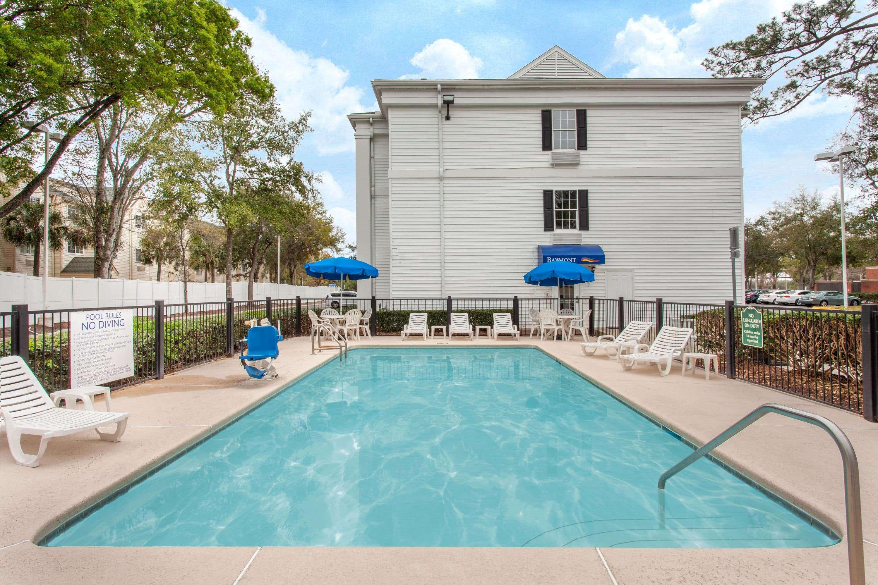 Baymont By Wyndham Jacksonville/Butler Blvd Εξωτερικό φωτογραφία